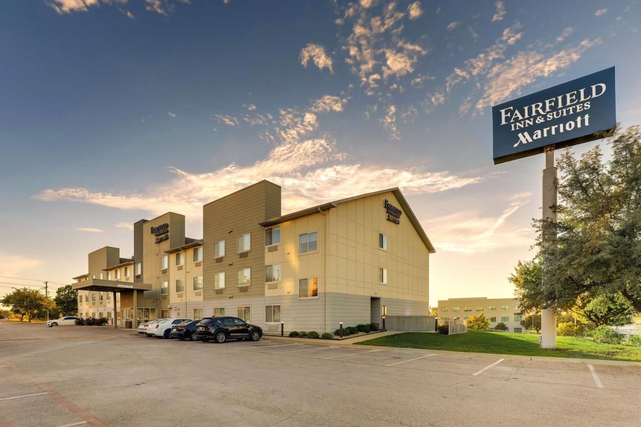 Fairfield Inn & Suites By Marriott Fort Worth I-30 West Near Nas Jrb Exteriör bild